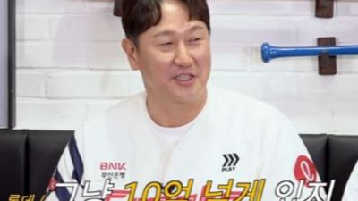 롯데 자이언츠의 전설 이대호가 유쾌한 입담과 함께 전한 ‘잔고 고백’이 화제