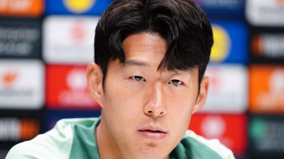 충격적인 공식 발표! 토트넘, 손흥민의 부상으로 1달간 결장 확정 - 포스테코글루 감독의 '가벼운 타박상' 발언과 상반된 현실